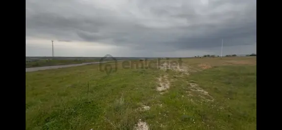 İnecede Köşe Konumda 388 M² Satılık İmarlı İfrazlı Arsa 2
