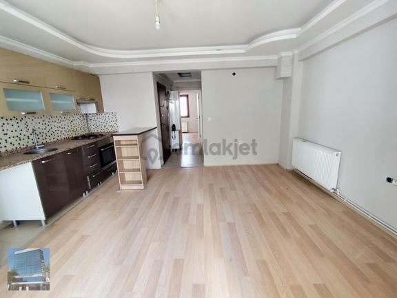 Küçük Çiğli Ata Sanayi İzban Yakını Kiralık 2+1 Daire 2