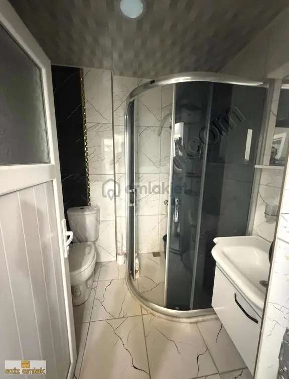 Aziz Emlaktan Mesudıye Mah Full Yapılı Satılık 2+1 Daire 2