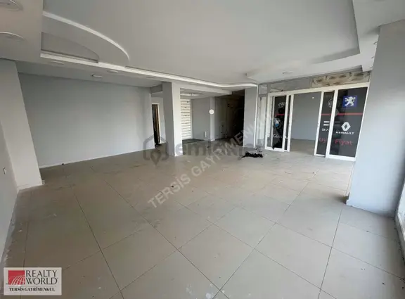 Rw Tersis'den Şehit İshak Mahallesinde Kiralık Dükkan 2