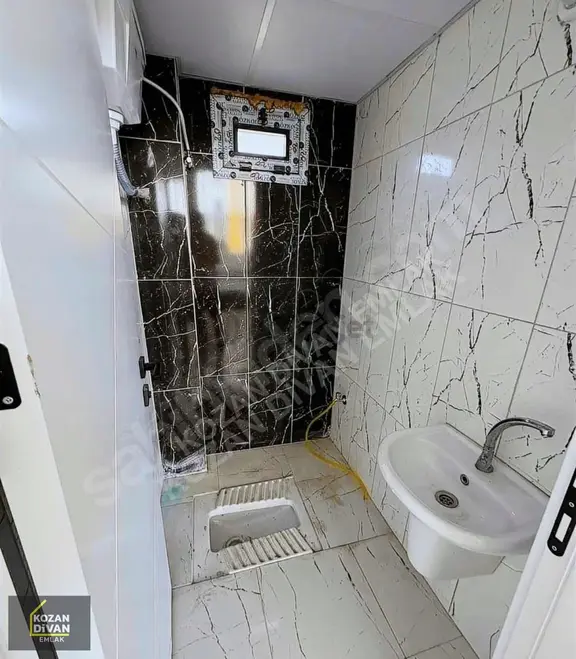 Kozan Divan Emlak'tan Oto Center'da Satılık İş Yeri 2