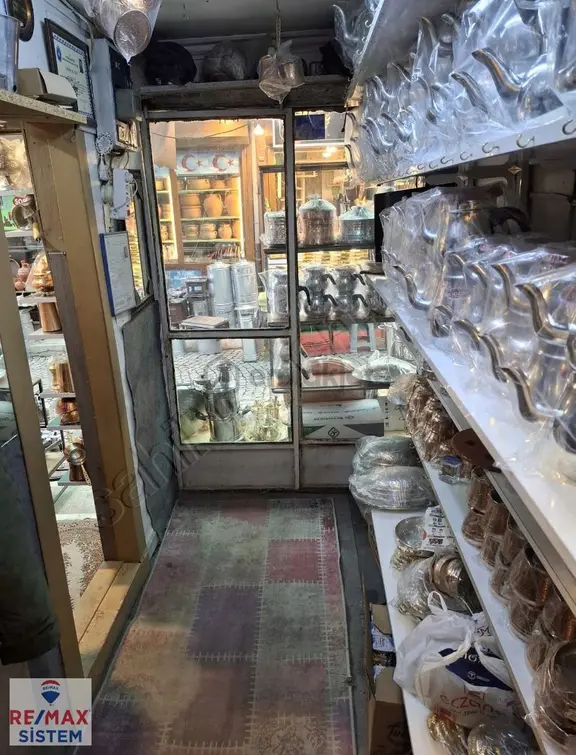 *çarşı Merkezi'nde Satılık Dükkan* 1