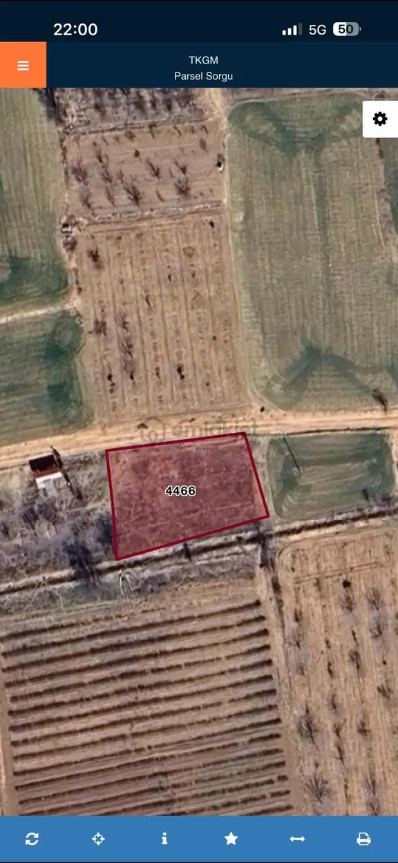 Senir'de Göl Manzaralı 913m2 Tek Tapu Satılık Arazi 1