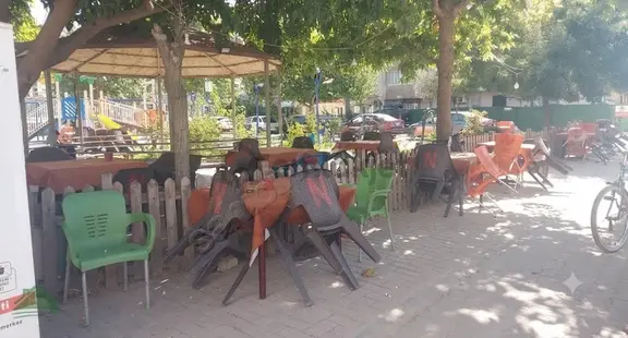 Muradiye Tam Merkezi Konumda Satılık Dükkan-iş Yeri. 2