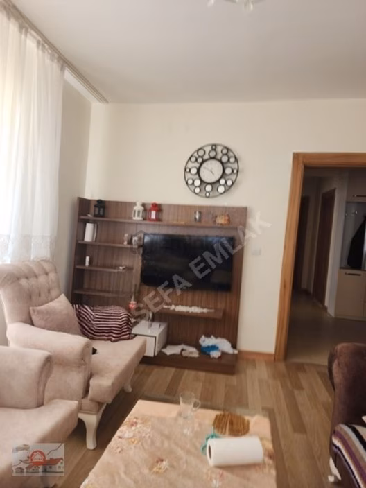 Eşyalı Kiralık 2+1 Daire Niğde Bahçeli Tokide Merkezi Doğalgazlı 1
