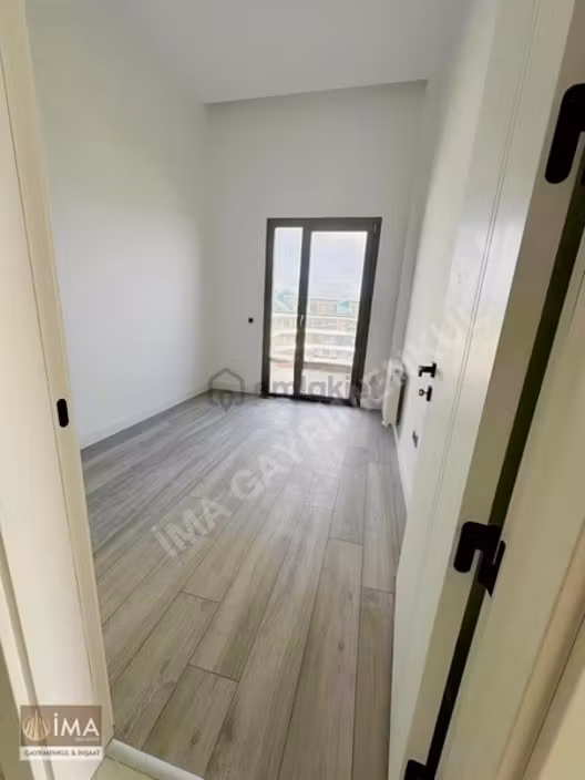 İma'dan Mimaroba Marina 24 Projesinde Kiralık 5+1 Daire 2