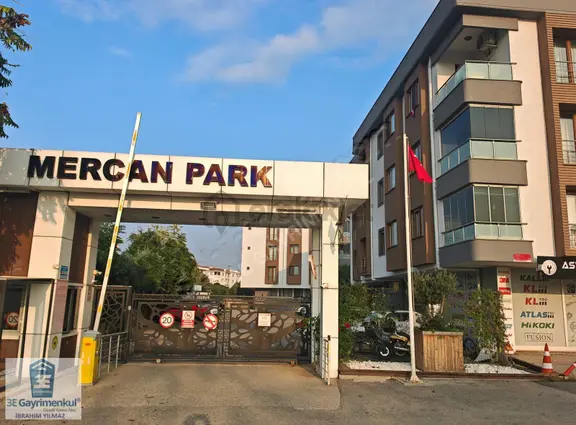Mercan Park Sitesi Göl Manzaralı Eşyalı 3+1 135m2 3e Gayrimenkul 1