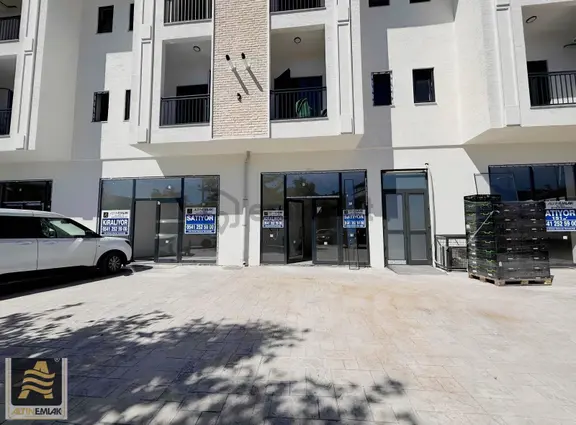Erenler Emniyet Karşısı Ana Cadde Cephe Satılık Dükkan 1