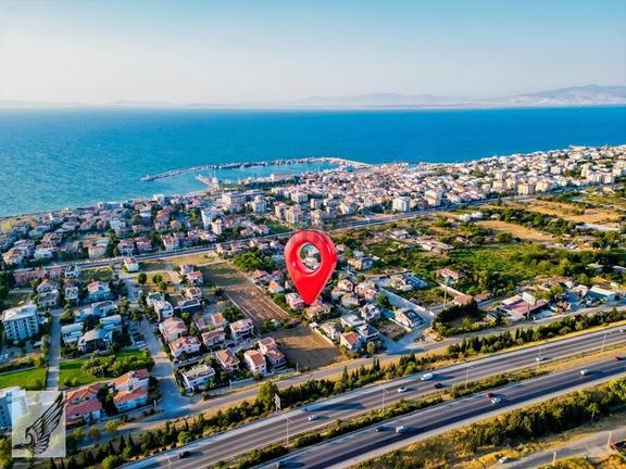 Güzelbahçe Yalı Mah. 220m² Arsa İçerisinde 3+1 Satılık Villa 1