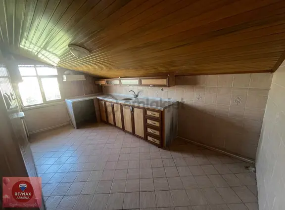 Yeşilova'da Şehir Hastanesi Yakını Kiralık 2+1 Geniş Çatı Katı 2