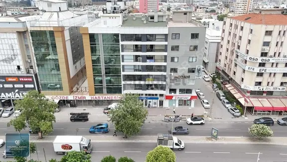 Gıda Çarşısında Tabela Değeri Yüksek Satılık İş Yeri 1