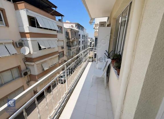Balçova Fevzi Çakmakta Kiralık Yenilenmiş 3+1 Daire 2