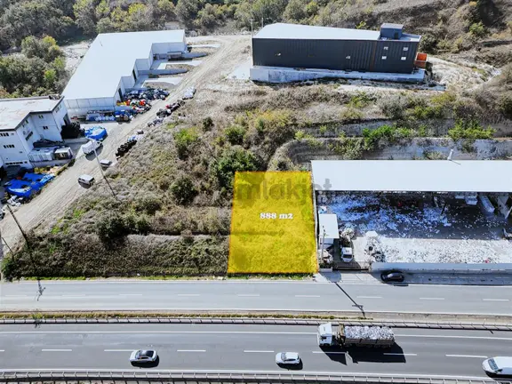 Tekirdağ Çerkekzöy Veliköy'de Satılık Ticari Arsa 888m² 2