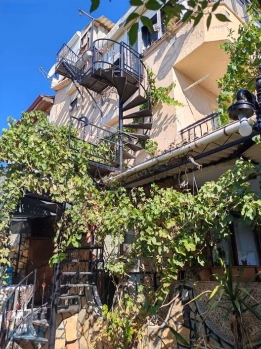Merkeze Ve Denize Yürüme Mesafesinde Villa 1