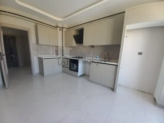 Emrah Çiftci'den Selçuklu Parsana Mah.stadyum Civarı Satılık 3+1 Sıfır Lüks Daireler 1