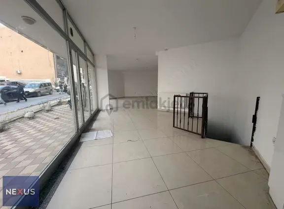 Sultanbeyli 'de Kiralık 120 M² Dükkan & Mağaza & Ofis 1