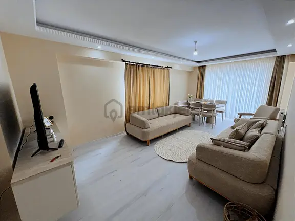 Projemaxtan Hadımköyde Site İçi Havuzlu Lüks Ara Kat 128 M2 1