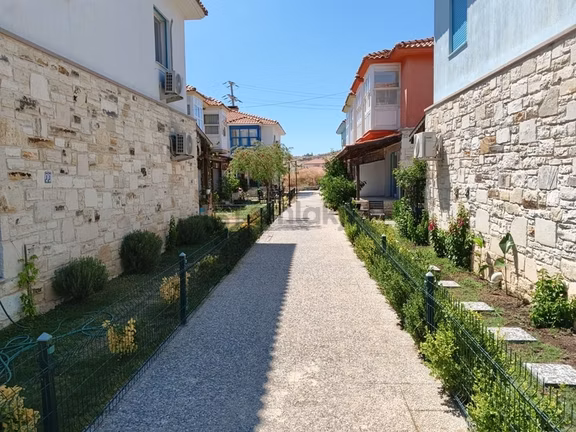 Foça Bağarası 2+1 Bahçeli Dubleks 2