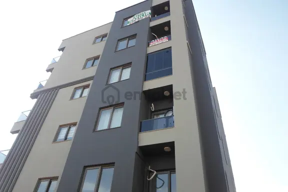 Mezitli 2+1 Site D.gaz Jenrtr Otopark Kiralık 1