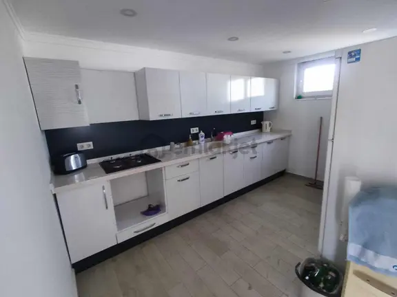 Didim Akbükte Kiralık Dükkan Ve Daire 2