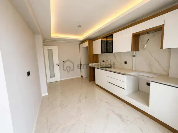 Emir Yapıdan Kiralık Lüx Daire 1