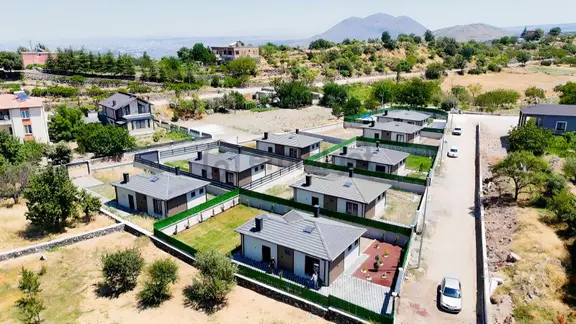 Hacılar Hasandağında Doğayla İç İçe Peyzajlı 2+1 Butik Villa 1
