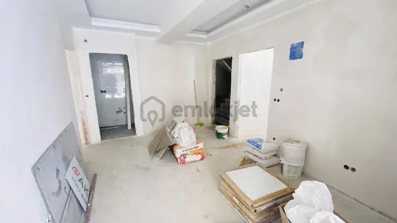 Yüksek Giriş 1+1 Ayrı Mutfaklı Fırsat Daire 2