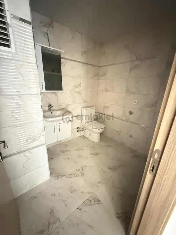 Mega Gayrimenkulden Fatih Mah Ara Kat Kiralık 2+1 Daire 2