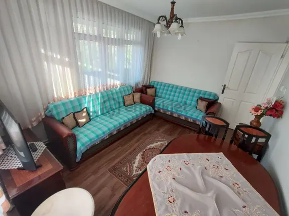 Beykoz Merkez Full Eşyalı 140 M2 3+1 Balkonlu 25 M2teraslı Daire 2