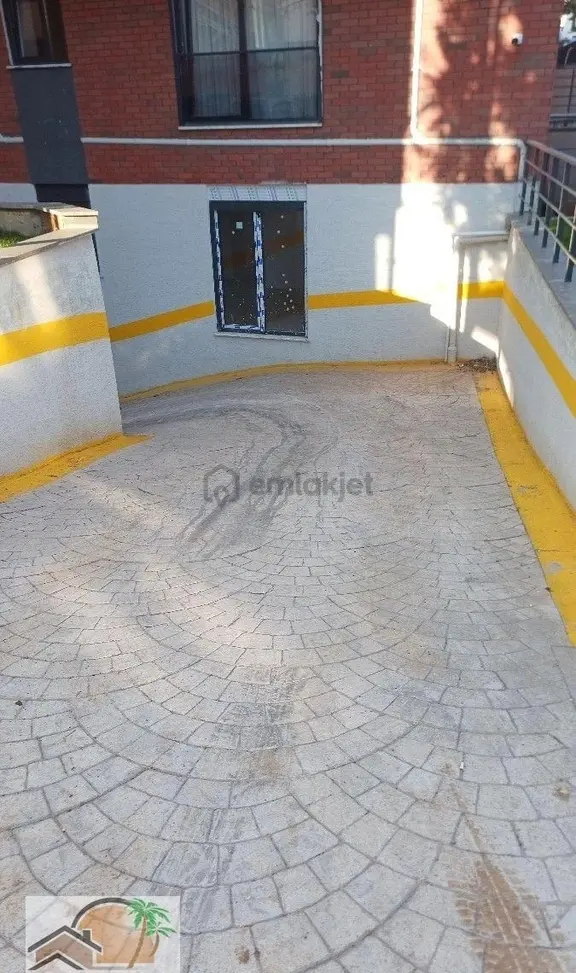 Küçükyalı Altıntepe 1+1 Full Beyaz Eşyalı Klima Ankastre Kat 2 2