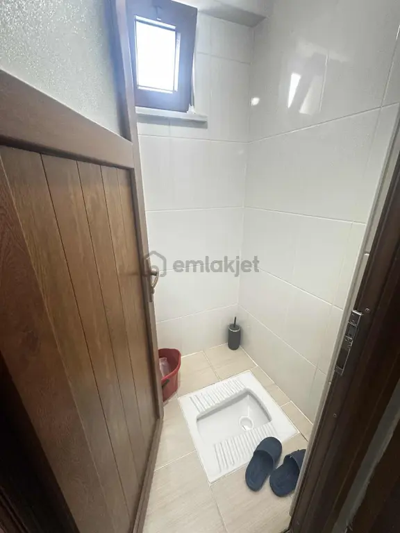 Emin Gayrimenkulden Göztepe Meydanda Ayrılmış 5+2 Dublex Daire 2