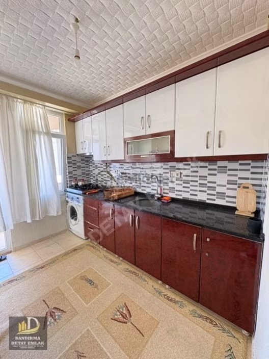 Bandırma Detay Emlaktan 17 Eylülde 2+1 Eşyalı Kiralık Daire 1