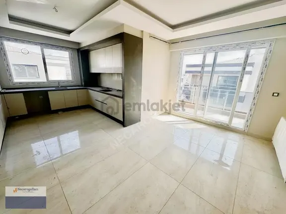 Necaroğullarından Diclekent Ncity Avm Karşısı 2,5+1 Lüks Daire 2