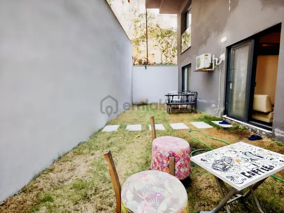 Akalın'dan Bornova'da Bahçeli Eşyalı Kiralık Daire 2