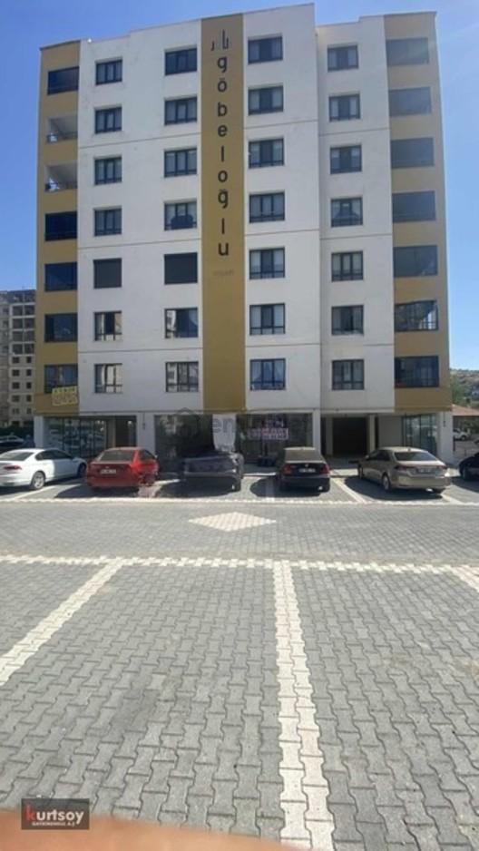 Kurtsoy'dan Esentepe'de 150 M2 Kiralık Dükkan 1