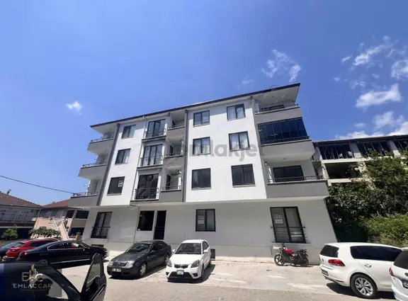 Çarşı Merkezde ( Ünivetsite Karşısı Kiralık Daire) 2