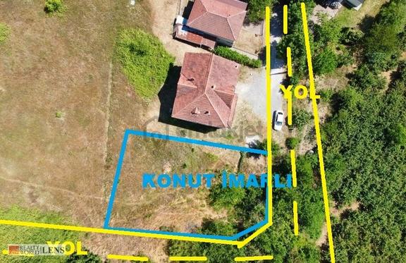 Konuralp Beçi Mahallesinde 4 Kat İmarlı Arsa 2