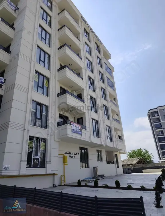 Atakum Beypınarda Toplu Ulaşıma Ve Caddeye Çok Yakın Eşyalı 1+1 1