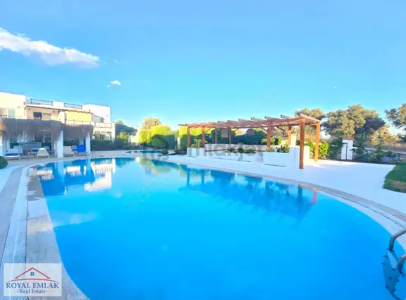 Muğla Bodrum Boğaziçinde Satılık Bahçe Katı 1