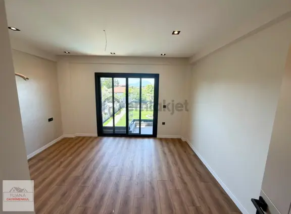 Tuana Gayrimenkul'den Satılık Müstakil Villa. 2