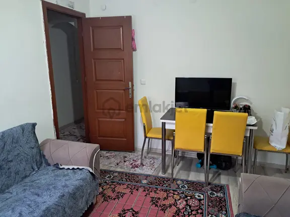 Adana Çukurova Yüzüncüyıl Diş Hastanesinin Yakınında Eşyalı 1+1 Kiralık Fırsat Daire 2