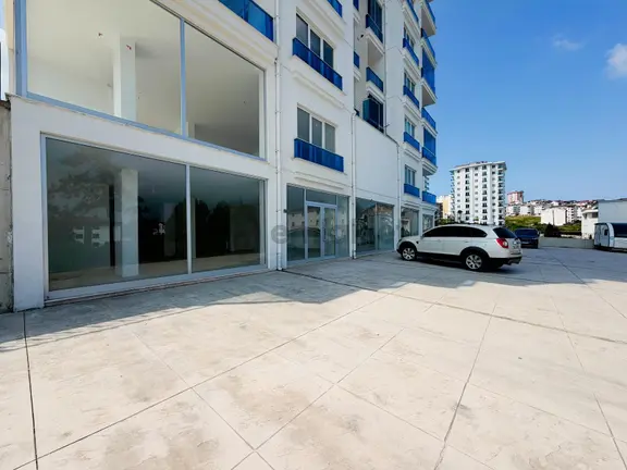 Şahincili Mahallesinde İşlek Cadde Üzerinde 500m² Kiralık İşyeri 2