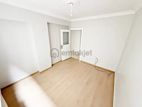 4+1 1.kat Ön Cephe Geniş Oturum Ebeveyn Banyolu İskanlı 2