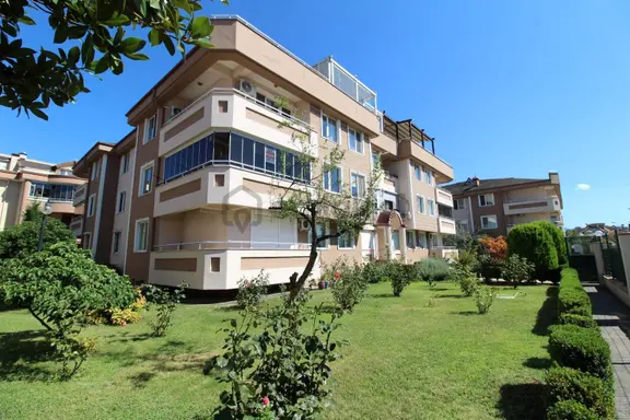 İzmit'in Kalbi Yahyakaptanda Site İçinde Kiralık Daire 1