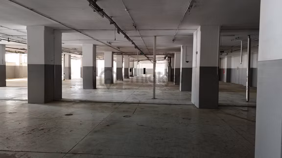 Kiralık Arnavutköy Taşolukta Tır Girişli Sanayi Tesisi 1