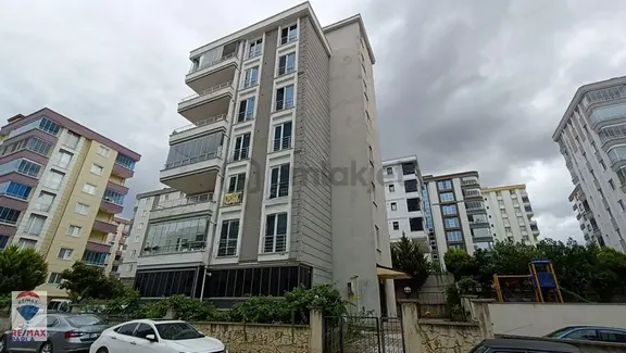 Sınırsız Kredi Deniz Manzaralı İskanlı Ara Kat Geniş 3+1 1