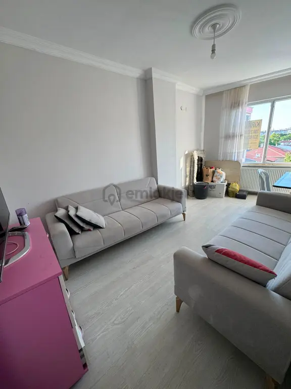 Pınar Mahallesinde Eşyalı Kiralık 2+0 Daire 1