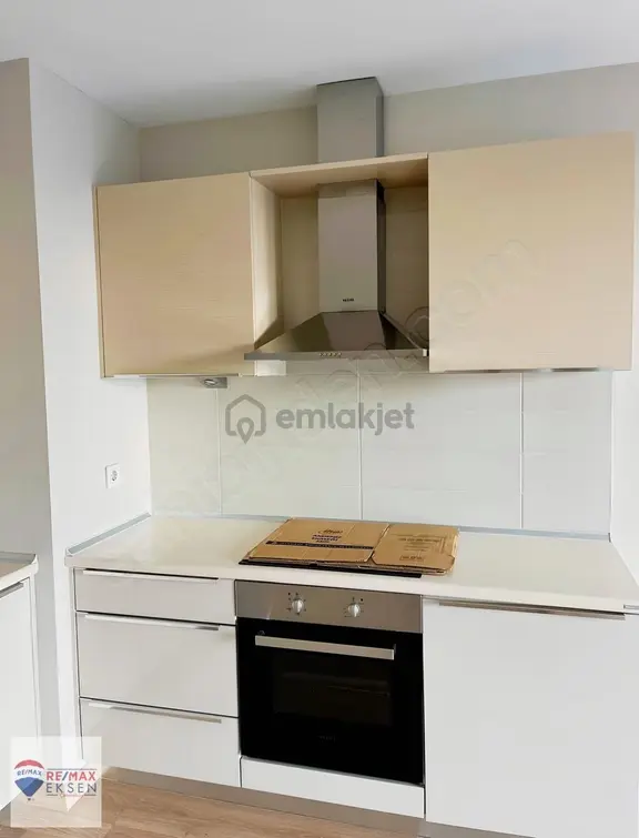 Evora İstanbul'da Kiralık 1+1 Deniz Manzaralı Balkonlu Daire 2
