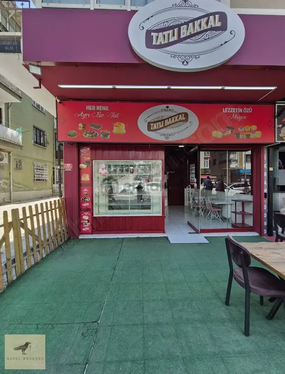 Devren Kiralık, Çevreli Caddesinde Geniş Bahçeli ,asma Katlı 2