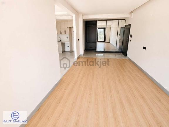 Zeybek Mahallesinde Kiralık Sıfır 2+1 Daireler 2